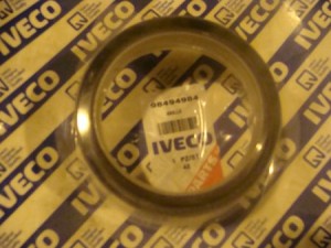 Uszczelniacz wałka  70X90X10 