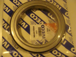 Uszczelniacz wału przód    