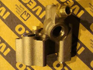 Siłownik hamulca górskiego