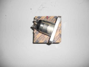 Odłącznik akumulatora [hebel]