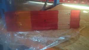 KLOSZ LAMPY TYLNEJ MERCEDES ACTROS