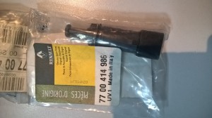WŁĄCZNIK ŚWIATEŁ HAMULCA  " STOP " 7700414986